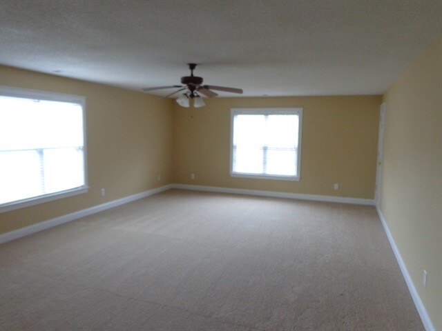 Building Photo - 13315 Glencreek Ln