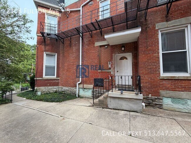 Building Photo - 2108 Fulton Ave