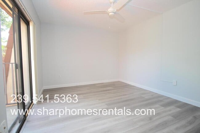 Building Photo - 5203 Cedarbend Dr