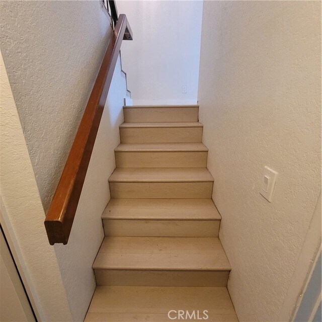 Building Photo - 2309 E Curtis Ct