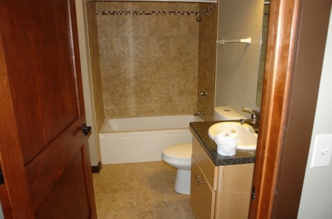 Interior Photo - Platten Place Apartments