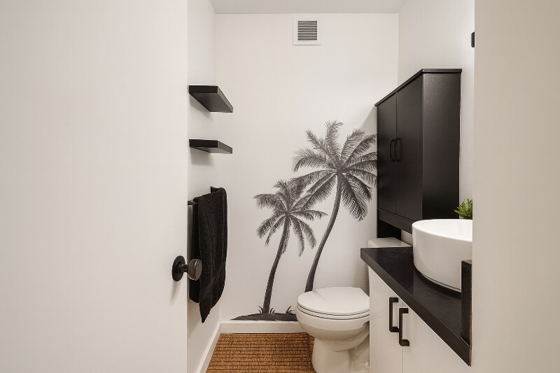 Building Photo - 975 Ala Lilikoi St