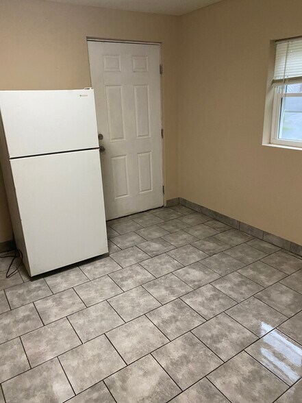 Primary Photo - 266 moughon st