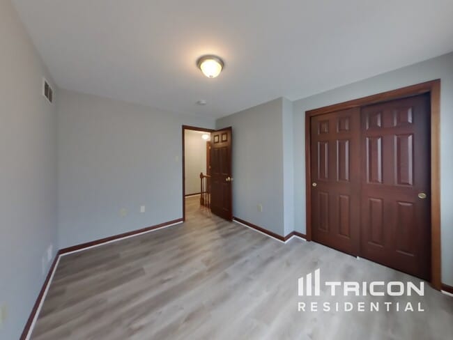 Building Photo - 2585 Cherry Ct