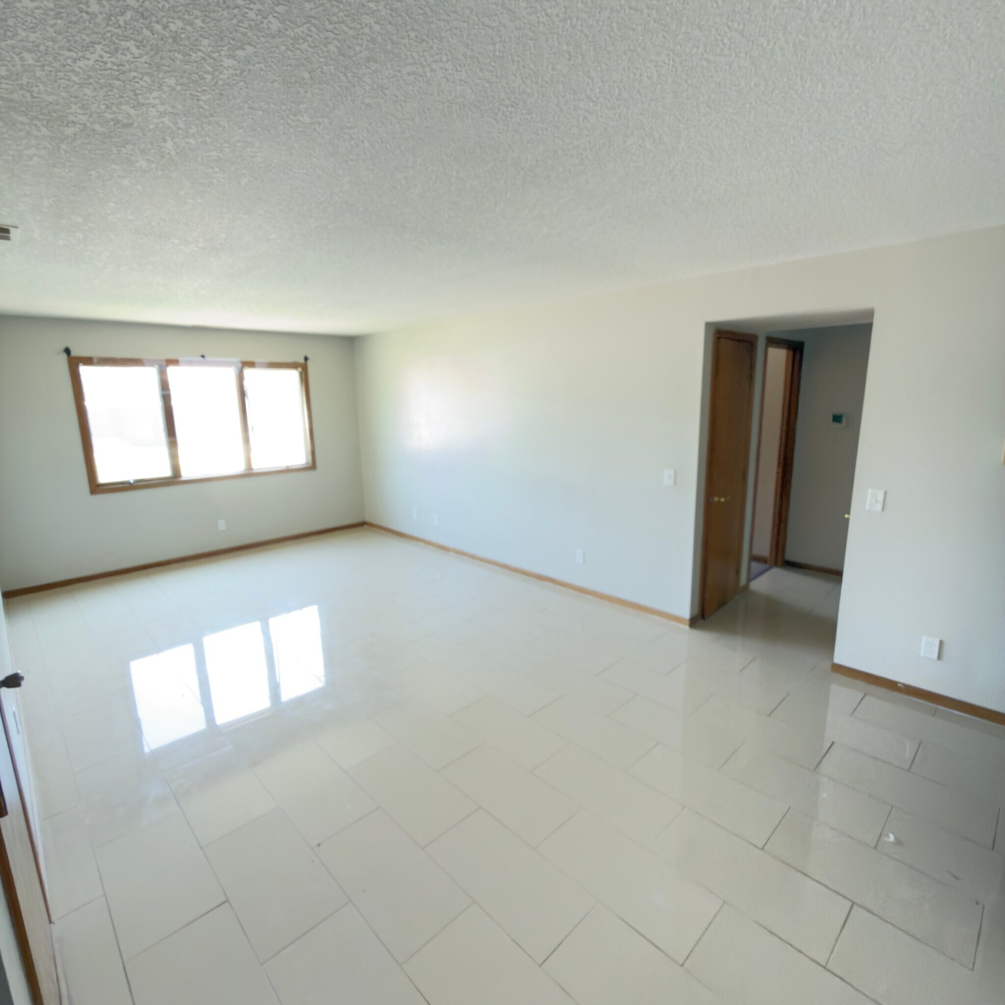 Building Photo - 703 11th Avenue B Ct