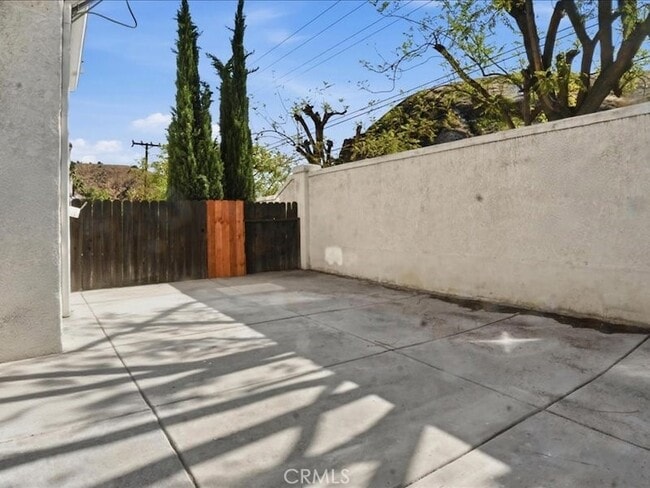 Building Photo - 356 Carrione Ct