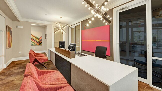 Building Photo - 13000 Breaking Dawn Dr