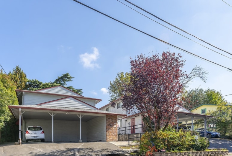 Building Photo - 2522 SE 29th Ave