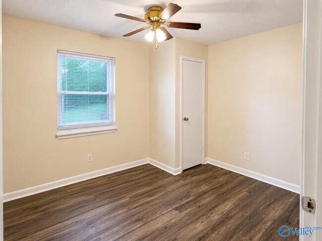 Building Photo - 3311 Wilks Pl SW