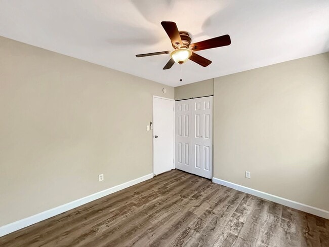 Building Photo - Beautiful 4B/2BA House in Clairemont w/ La...