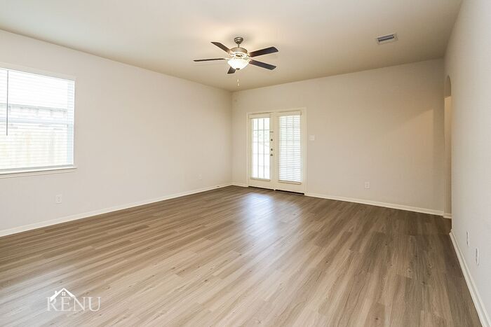 Building Photo - 10547 Copper Ridge Dr