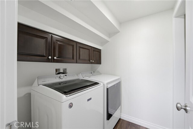 Building Photo - 64 Maple Ash