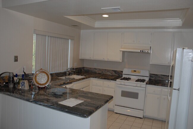 Building Photo - 7273 Alliance Ct