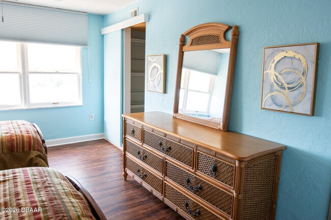 Building Photo - 2947 S Atlantic Ave