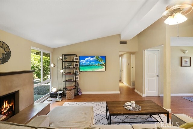 Building Photo - 526 N Emerald Dr