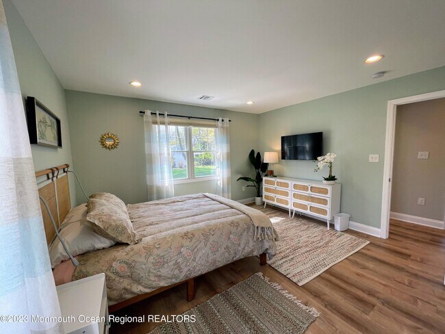 Building Photo - 1815 S M St