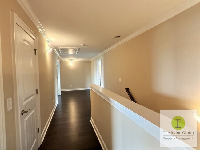 Building Photo - 6 bed, 3.5 bath in Prattville!