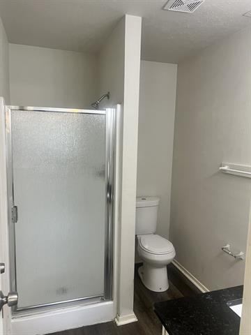 Building Photo - 532 Canary Ln