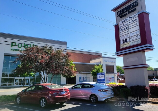 Building Photo - 5210 Kelly St