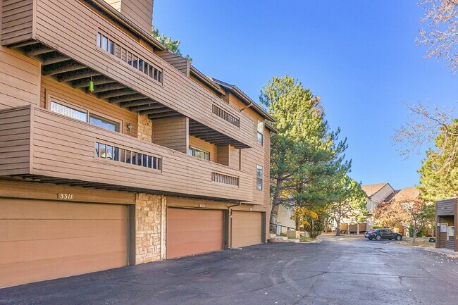 Building Photo - $1,695.00 - 2 Bedrooms, 2 Bathrooms, Apartment in Colorado Springs with Cozy Fireplace!