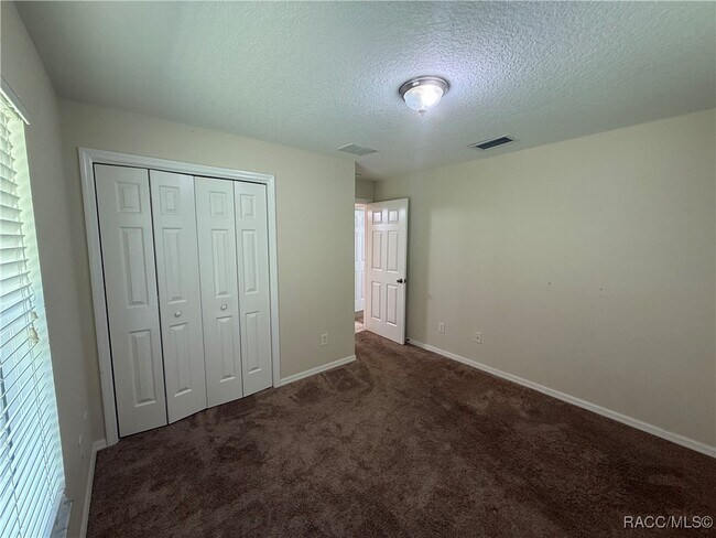 Building Photo - 3057 E Catherine Ln
