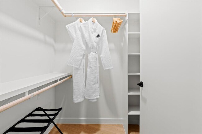 Building Photo - 2323 S Lamar Blvd