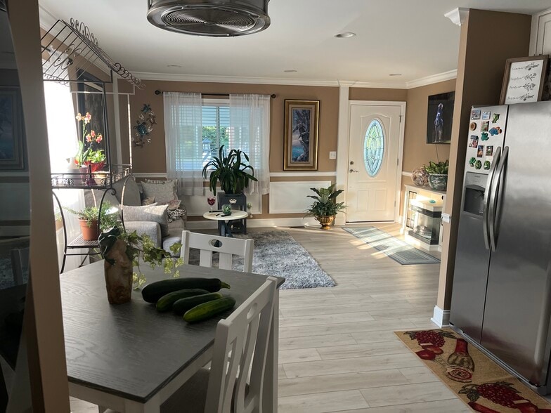 Building Photo - 1300 Wilson Point Rd