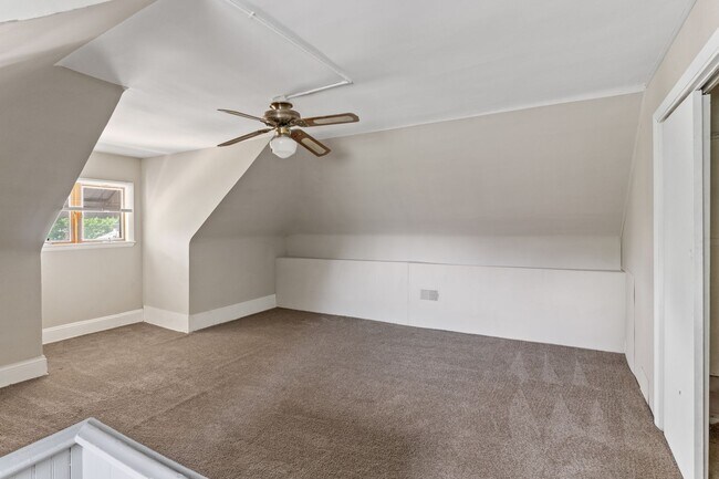 Building Photo - 416 First St_BT