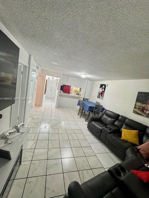 Building Photo - 19805 SW 114th Ave