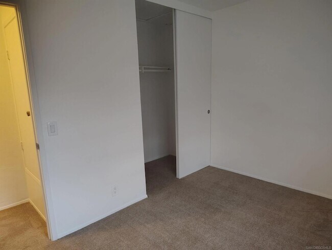 Building Photo - 12112 Wilsey Way