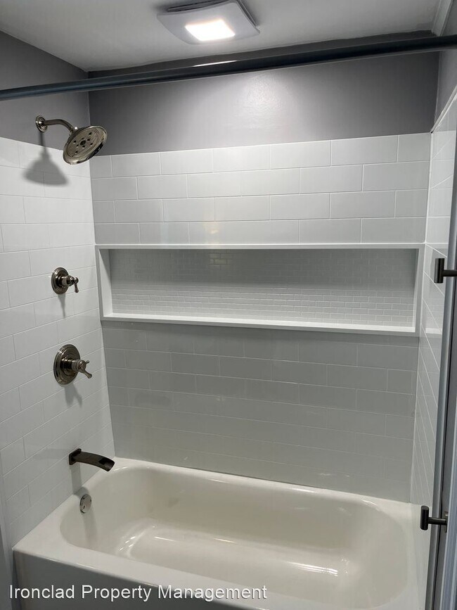 Building Photo - 2 br, 1 bath House - 187 Pratt Street