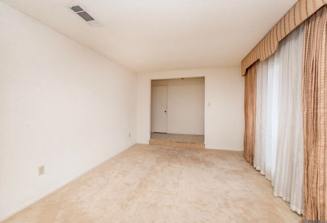 Building Photo - 2417 Tattersall Dr
