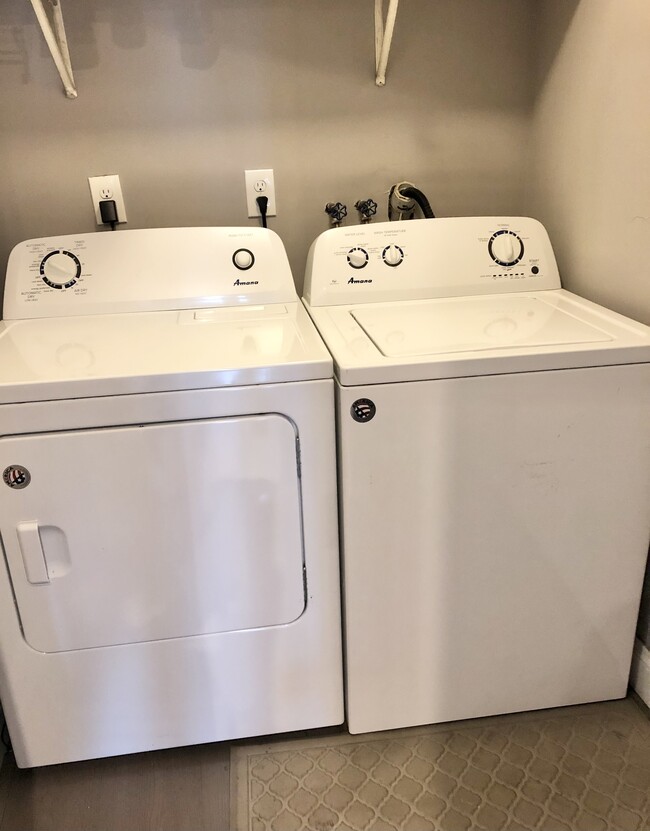 Washer and dryer in unit with additional closet space - 840 E Broadway