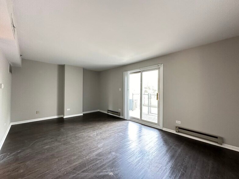 Building Photo - 4334 N Hazel St