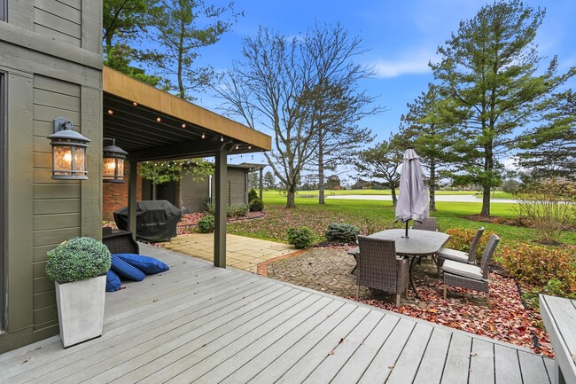 Building Photo - 8661 Craigston Ct