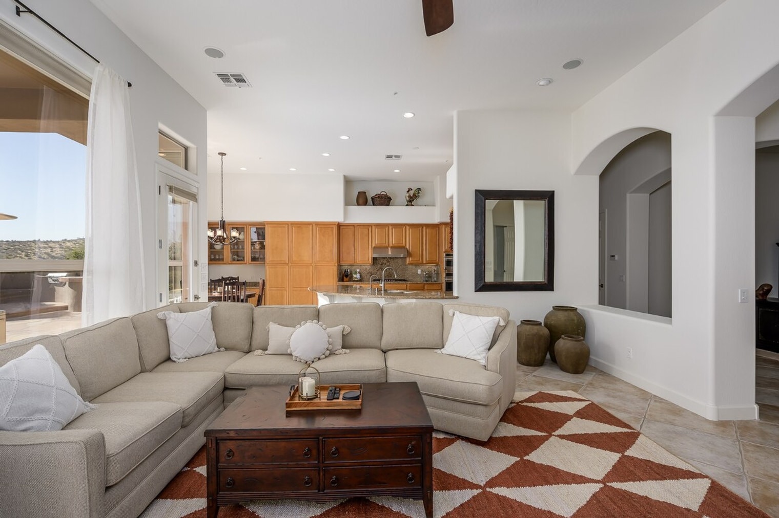 Building Photo - 14705 Canyoncrest Ct