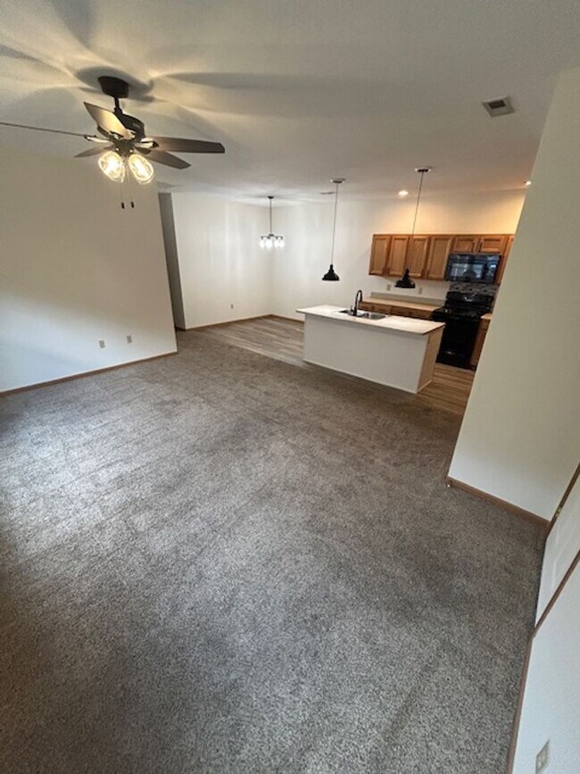 Building Photo - Modern Brick Ranch with 3 Bedrooms, 1.5 Ba...