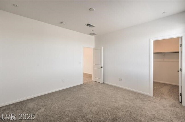 Building Photo - 89 Oratorio Dr