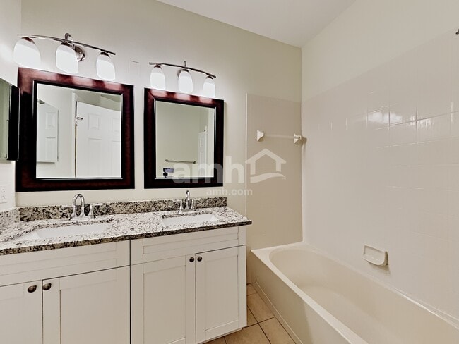 Building Photo - 6424 Orchard Oriole Ln