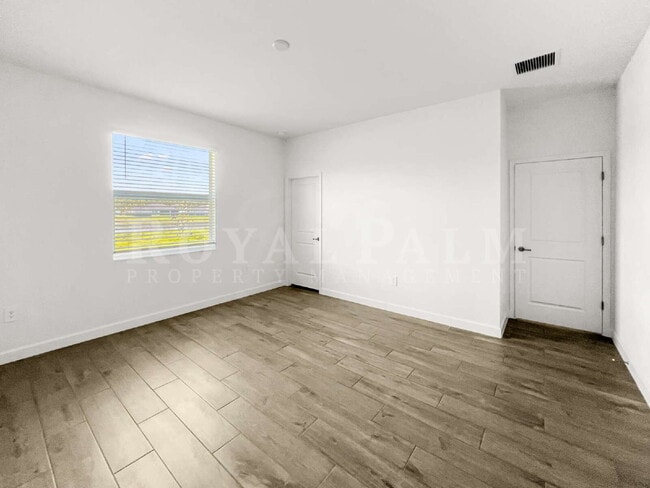 Building Photo - 10706 Clementine Pl
