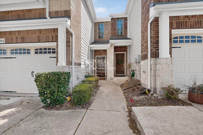 Building Photo - Modern Plano Townhome in Frisco ISD Available for Rent