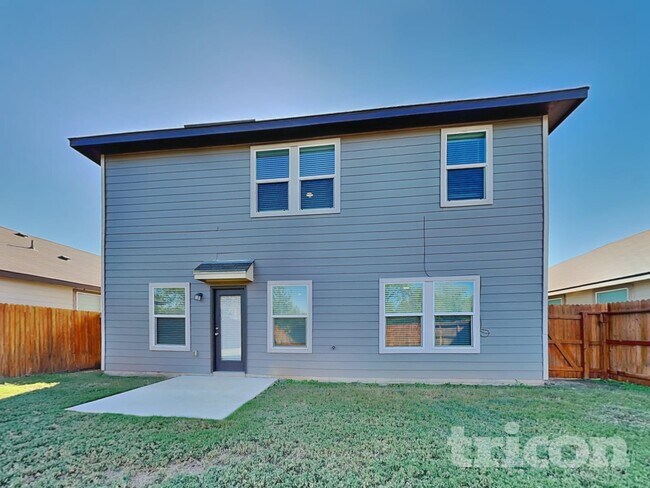 Building Photo - 13547 Emerson Wy