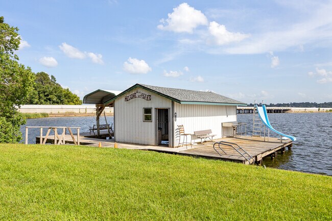 Building Photo - 22248 Lounette Dr