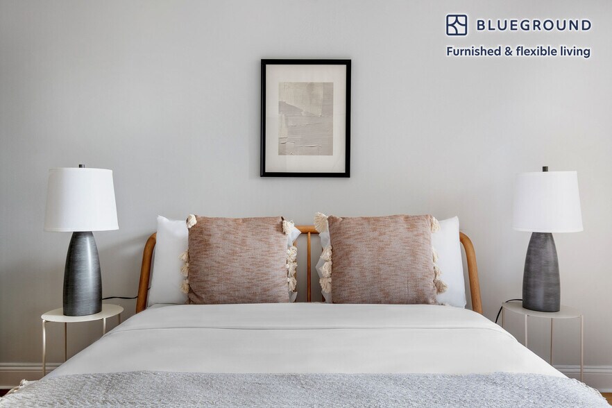 Building Photo - 41 Park Ave