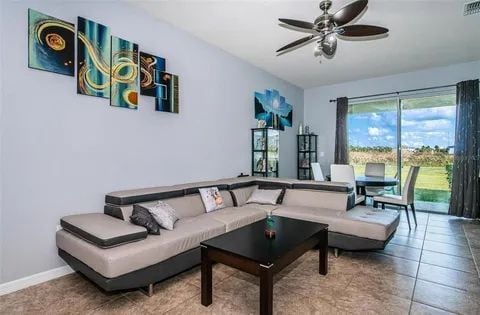 Building Photo - 10975 Verawood Dr