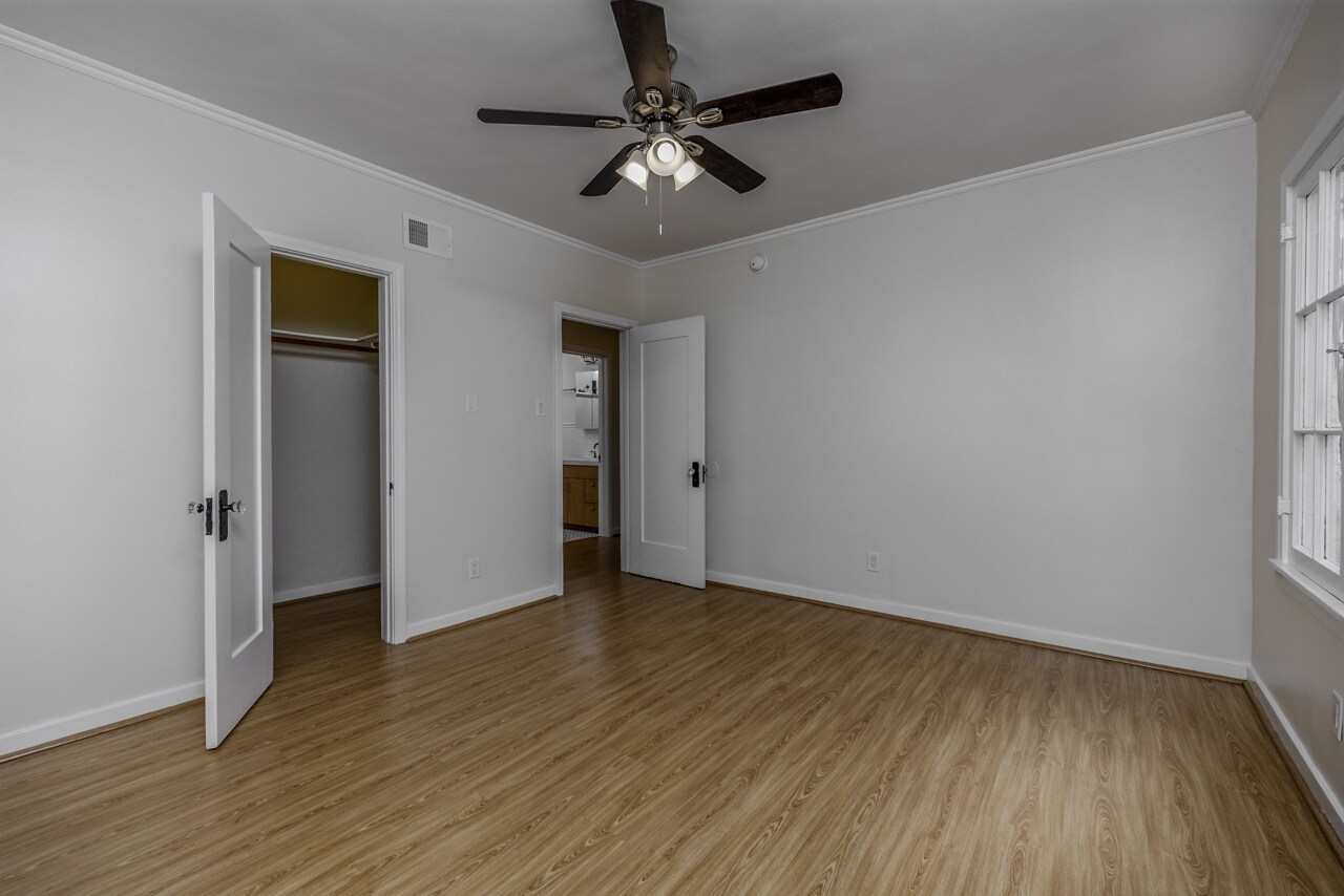 Building Photo - 1244 S Highland Ave