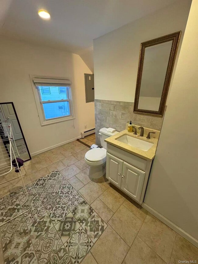 Building Photo - 17 Cove Ln