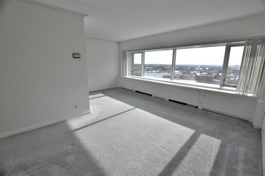 Living Room - 555 E William St