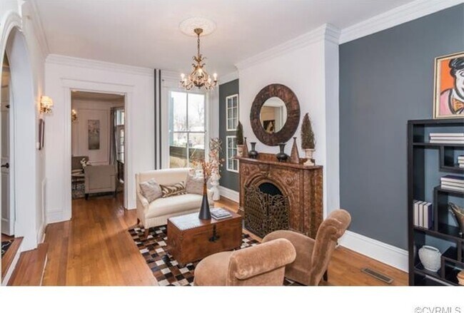 Building Photo - -- AVAILABLE JULY 15TH --  4 BR / 3.5 BA Gorgeous Home in The Fan, Available July 15tht!