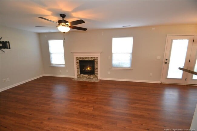 Building Photo - 501 Birchtree Valley Ct